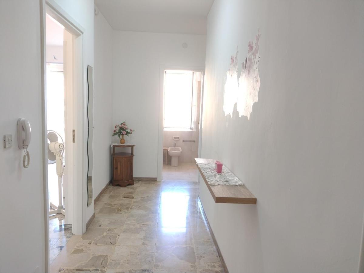 Ferienwohnung Casa Fronte Mare Ventimiglia Exterior foto